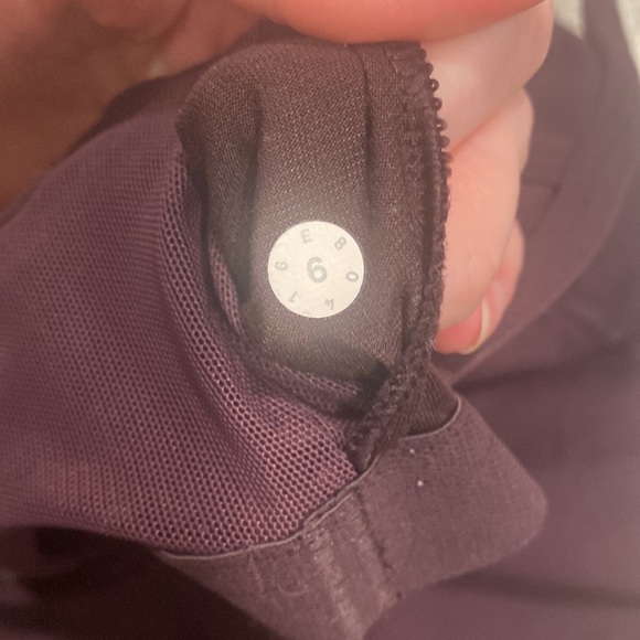 Lululemon Racerback Tank Size 6 - Picture 4 of 4